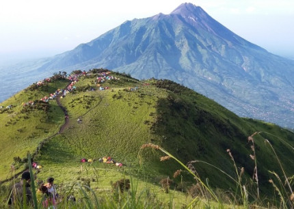 By Rail : Mount Merbabu Day Hike from Jakarta