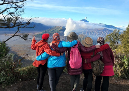By Rail to Surabaya: Bromo Sunrise from Yogyakarta