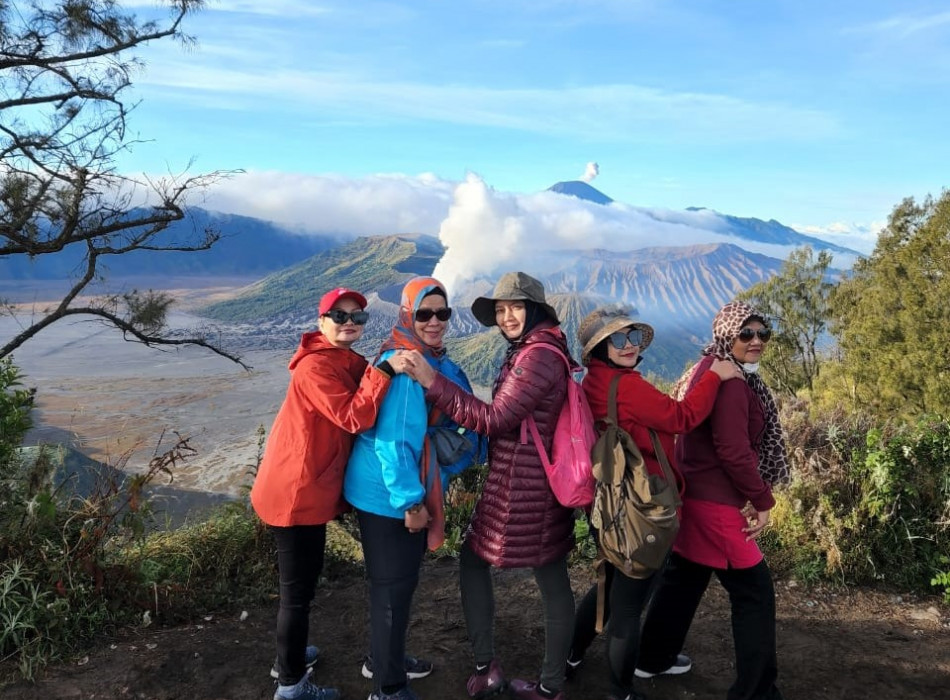 Bromo Sunrise From Malang / Surabaya