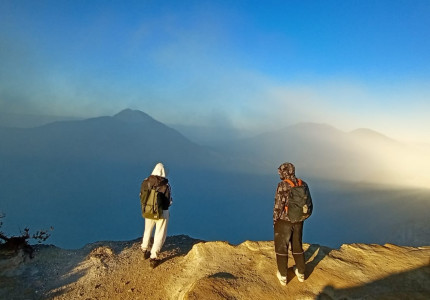 From Bali : Ijen Blue Fire Trip