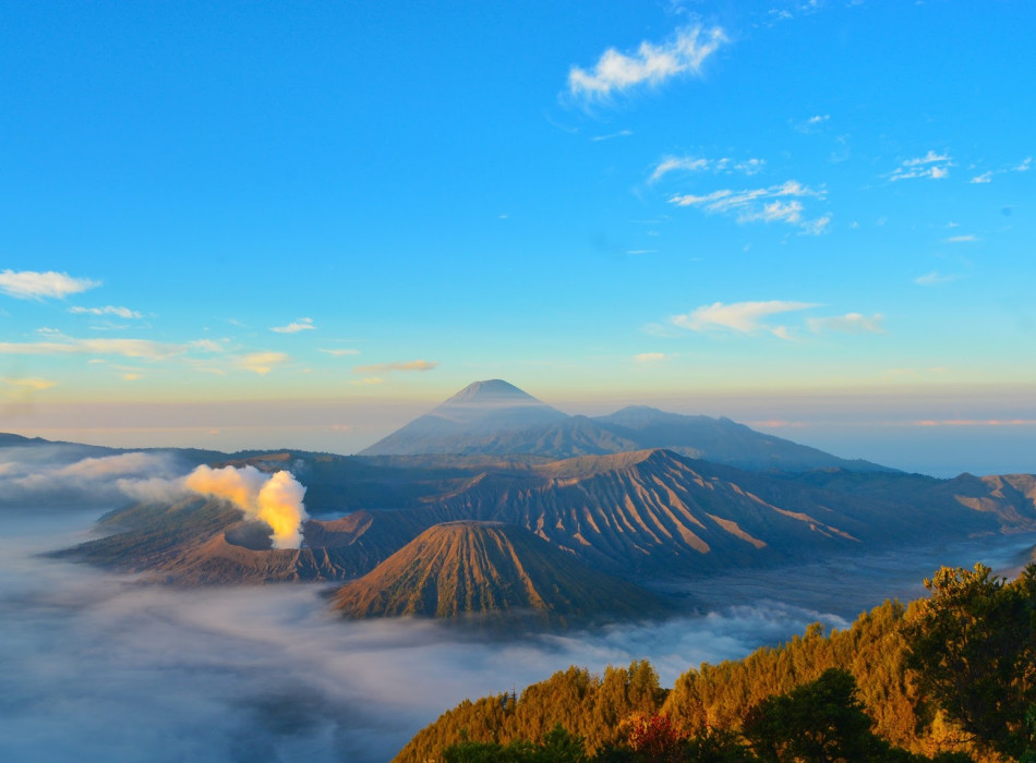 7D6N Jogja Departure Surabaya Malang and Mount Bromo Overland