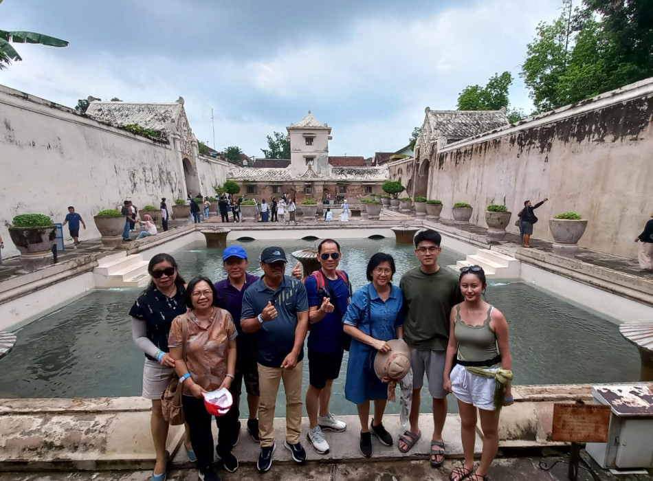 Jogja Surabaya to Malang and Mount Bromo Overland 7D6N