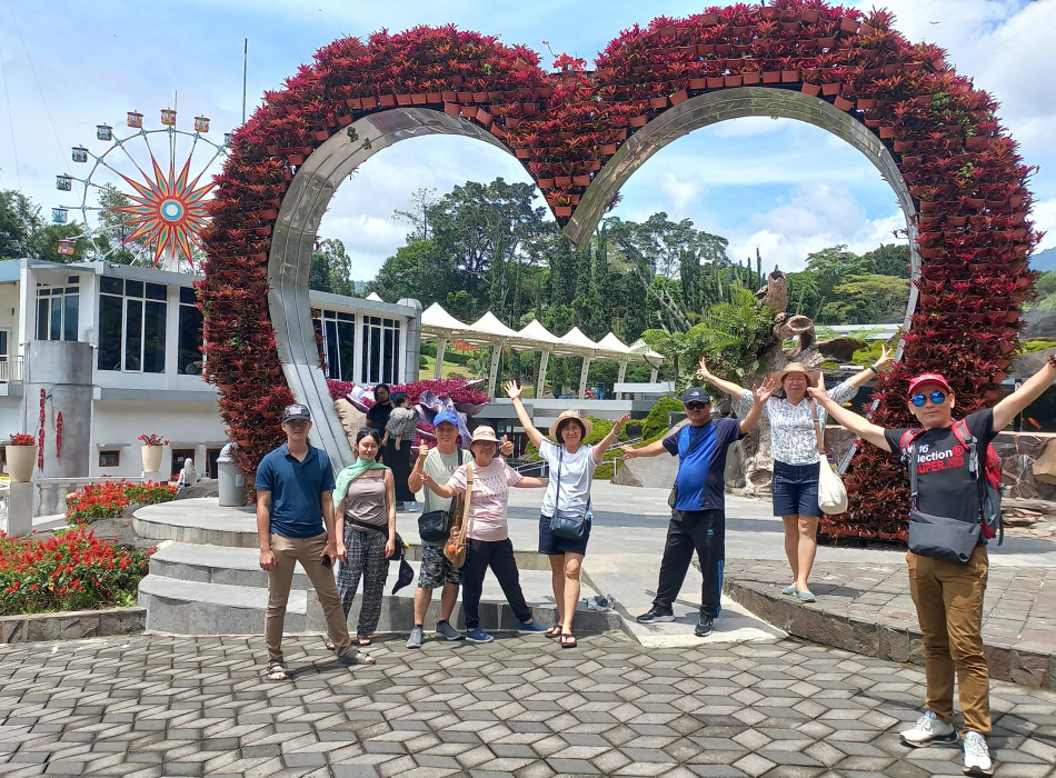 From Malaysia : Arrive Jogja Departure Surabaya 7D6N to Malang and Mount Bromo Overland Trip