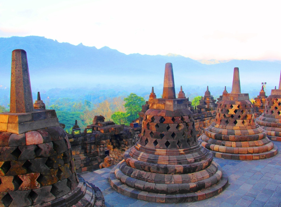 From Cikarang : 2D1N Prambanan and Borobudur with Japanese Speaking Guide