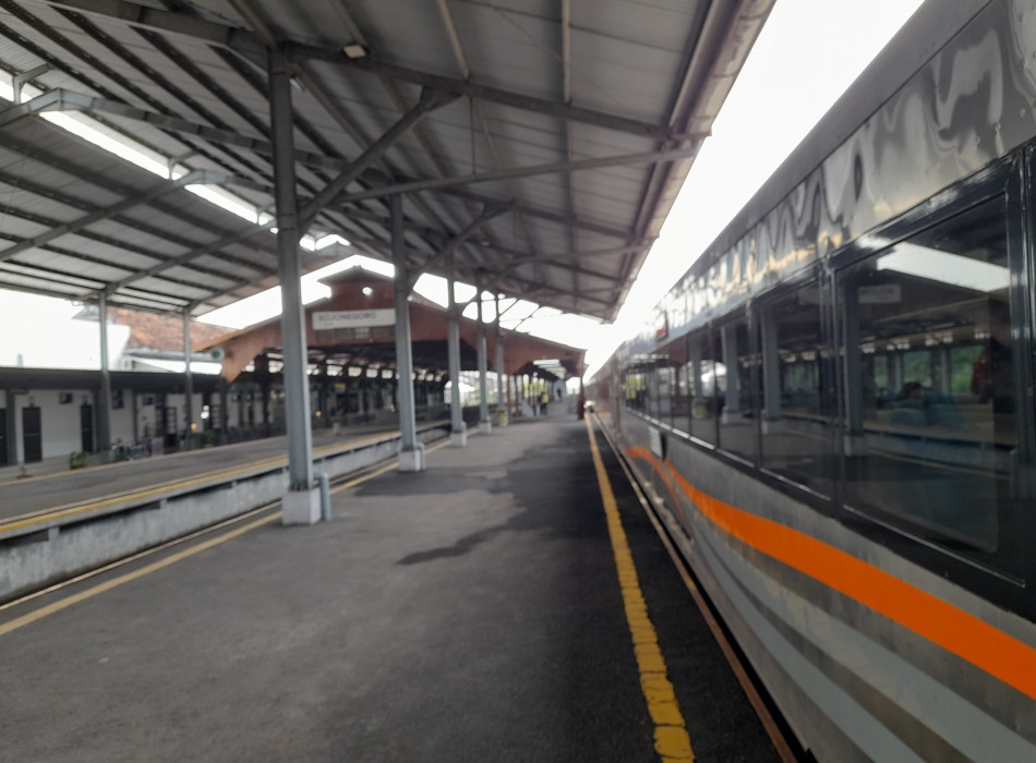 6 Days 5 Nights Journey Across Java by Rail